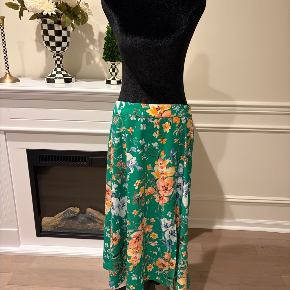 LOFT Vibrant Floral A-Line Skirt